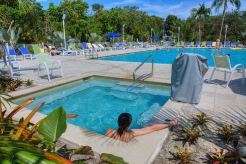 Apartamento Our Kondo In The Keys