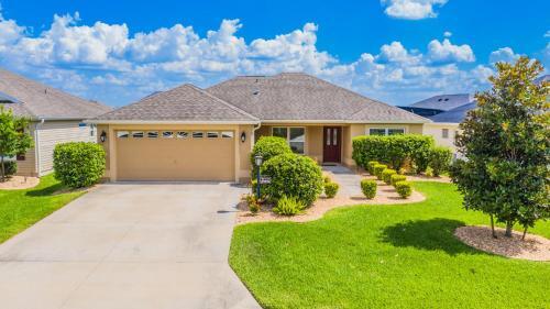The Villages - Cedar Waxwing Drive 5596