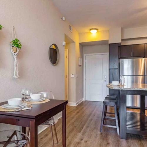 Apartamento Vacacional Con Piscina En Tampa