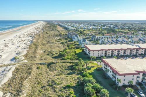 St Aug Ocean And Racquet II