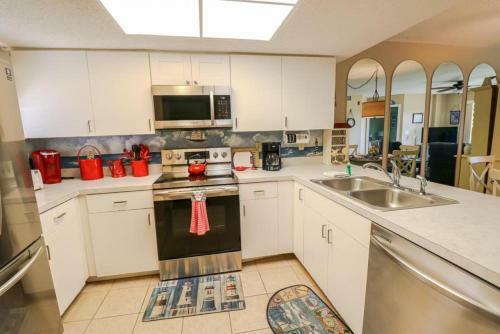 Ocean Village Club I21