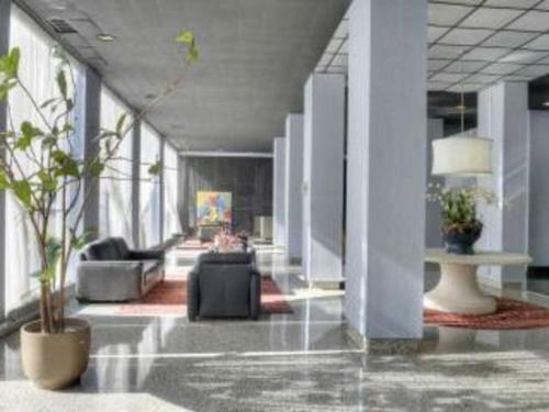 Downtown Atl Condo W Pool King Bed Lm1k2t