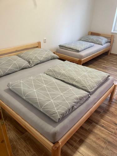 Apartamento Ubytov�n� ?mudla
