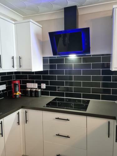 Newly Refurbished Falmouth Town Centre Apartment