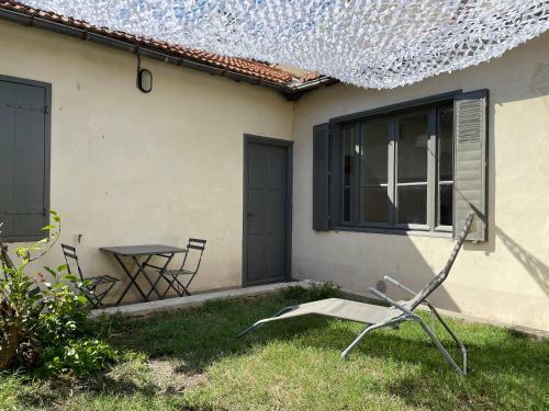 Apartamento Le Marceau - Maison Climatis�e Avec Jardin