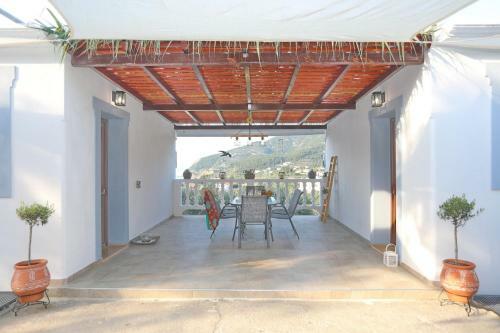 Esperides Apartments Arethousa