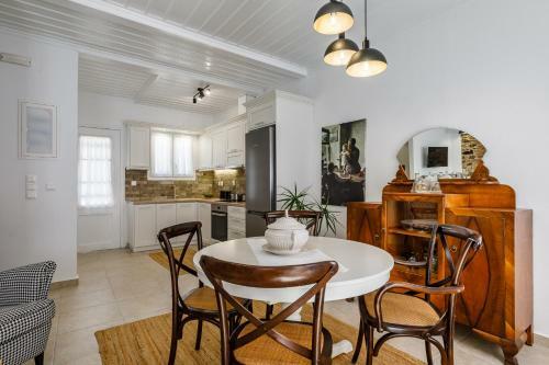 Skopelitian Relaxing House