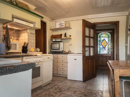 Nerida's-traditional 3 Br Townhouse-bbq-view