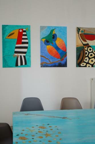 Bright And Stylish 3 Bedroom Apartment
