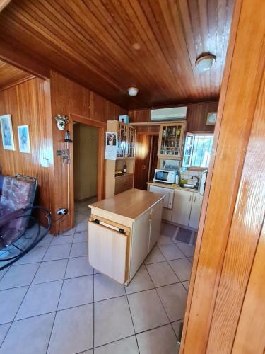 Varkiza Chalet