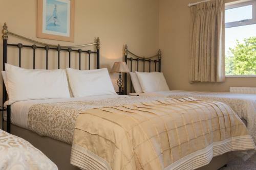 Fern Rock Bed And Breakfast