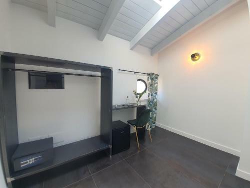 Hostal Belu - Fondi Holiday Rooms