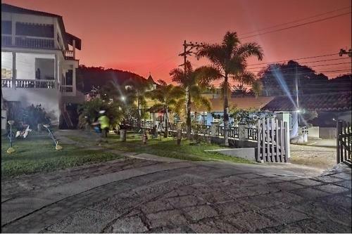 Hotel Sacra Familia