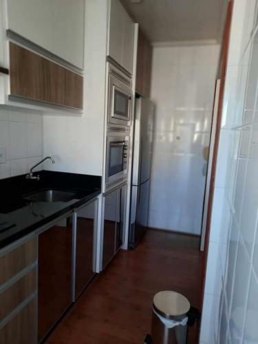 Apartamento Condom�nio Super Agrad�vel Com Garagem Privativa