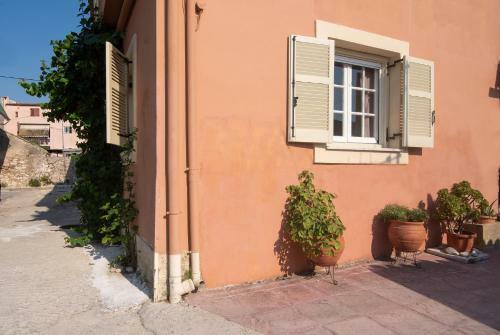 Apartamento Palaiopolis House