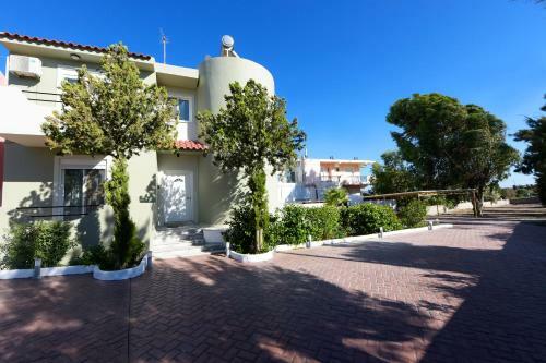 Villa Irilena - 4bdr Beach House