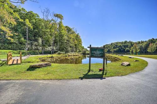 Charming Newland Apartment With Deck And Fire Pit