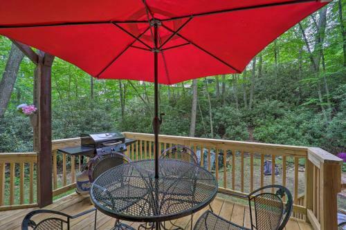 Charming Newland Apartment With Deck And Fire Pit