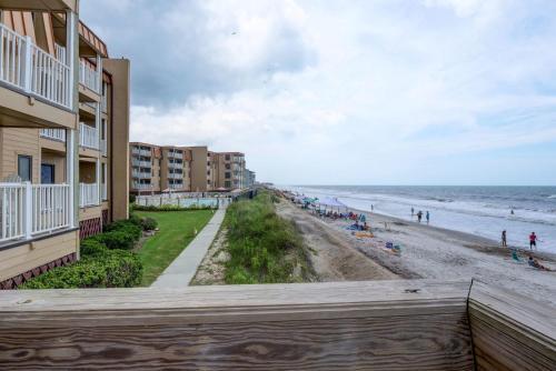 Apartamento 2br 1ba Beachfront Condo Pool Views Sleeps 4