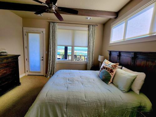 Riverbend Villa #133
