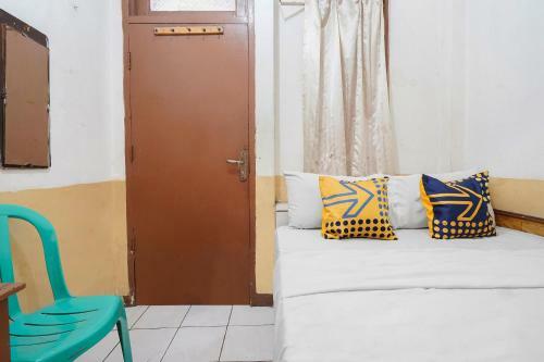 Spot On 91444 Hotel Arimbi