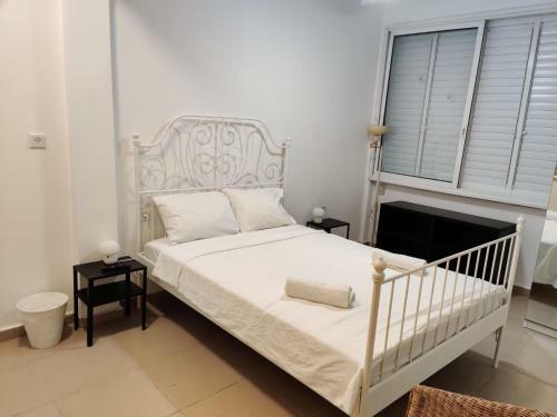Jerusalem Apartments (In Bat Yam) By Pay Box