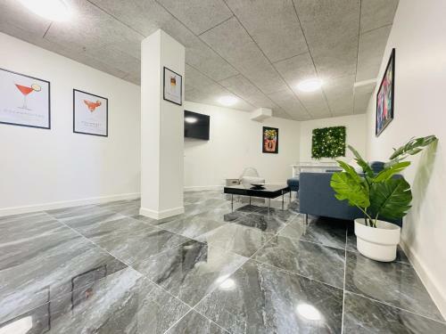 Aday - Luxurious 3 Bedroom - Modern Living Apartment