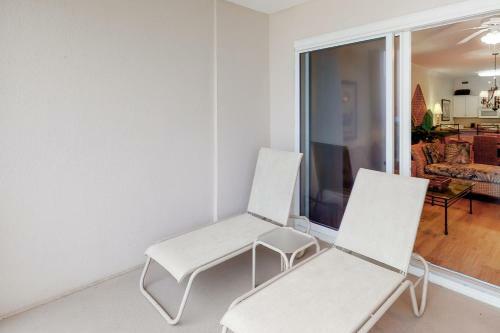Regency Isle 802