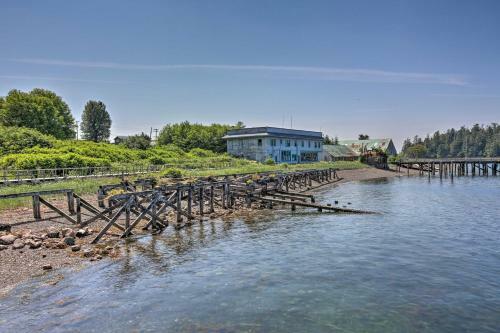 Apartamento Waterfront Apt With Mtn View, Walk Into Town!