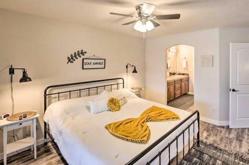Bullhead City Oasis With Fire Pit And Mtn View!