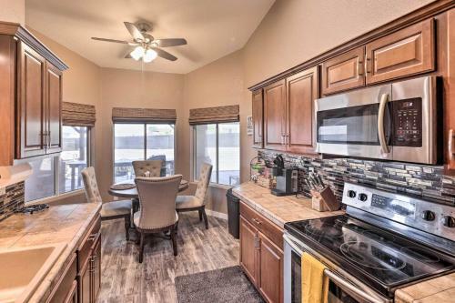 Bullhead City Oasis With Fire Pit And Mtn View!