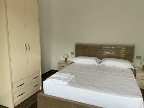 Bed & Breakfast Rent Room Albania Vlore