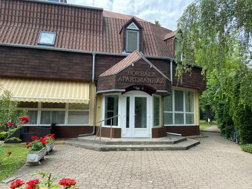 Veronika Apartman