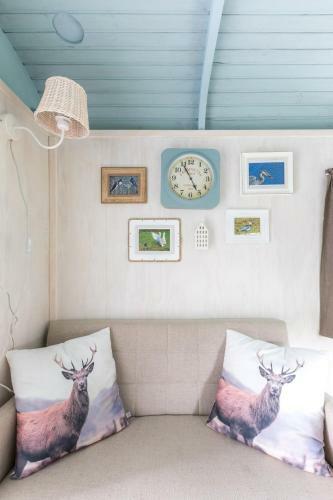Bed & Breakfast Gardenhouse On Wheels