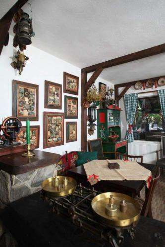 Hostal Pensiunea Casa Cu Amintiri