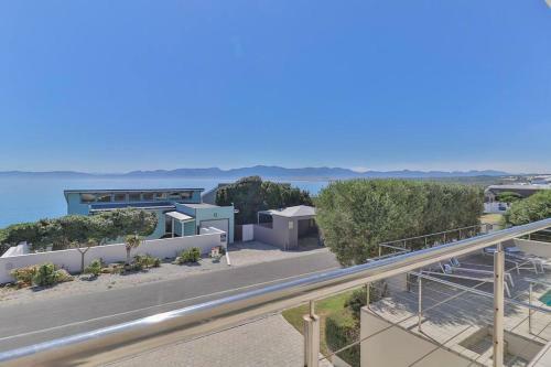 Villa 111 Memories - de Kelders Home With A View