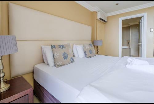 Lovely 2 Bedroom 2 Bathroom Seaview Apartment C409