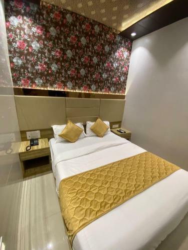 Hotel Bkc Crown - Near Us Embassy