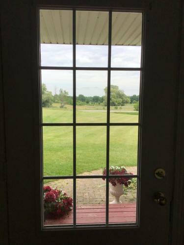 Entire Country Home In Guelph
