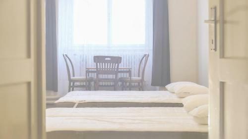 Hostal Nez�mek