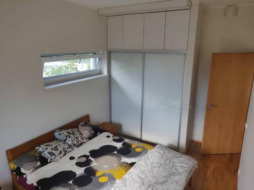 Top Floor Apartment With Balcony In Mustam�e