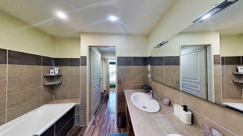 Apartamento Casa Mataoude Clim Piscin