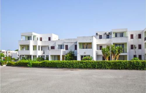 Awesome Apartment In Isca Marina With 2 Bedrooms