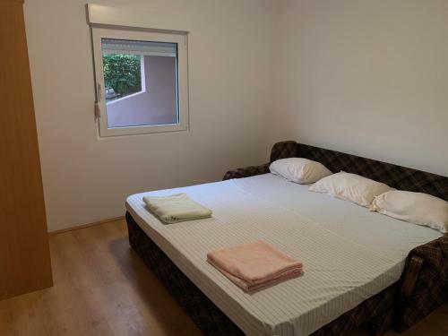 Apartmani Rasa Srebrno Jezero