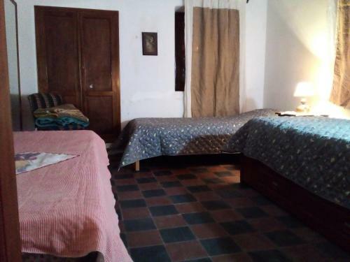 La Clara Casa de Familia