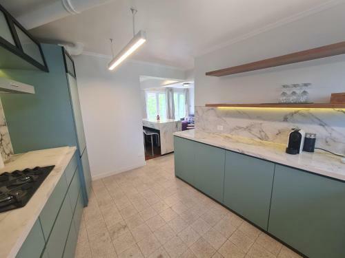 Oceana Suites Lastarria Apartment