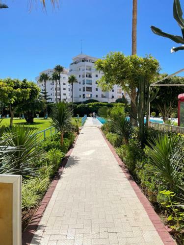 Apartamento Cozy 3 Bedroom Rental Unit With Pool Access
