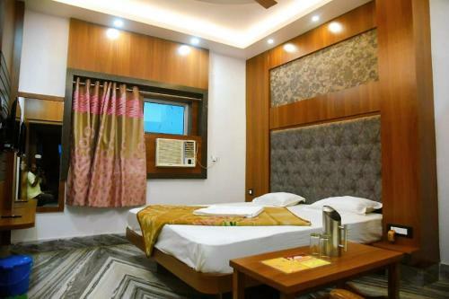 Hotel Staymaker Aditya Plaza
