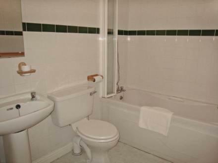 Moore Bay Holiday Homes