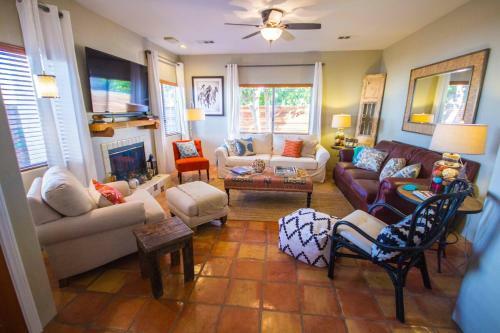 Claudia's Cove Retreat